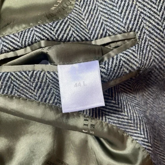 Charles Tyrwhitt Green‎ Herringbone Wool/Cashmere Blend Suit Jacket Size 44L - Picture 5 of 8